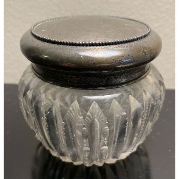 ANT English Sterling Top Cut Out Crystal Powder Jar - Picture 1 of 7